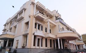 Hotel Anuvibha Malviya Nagar